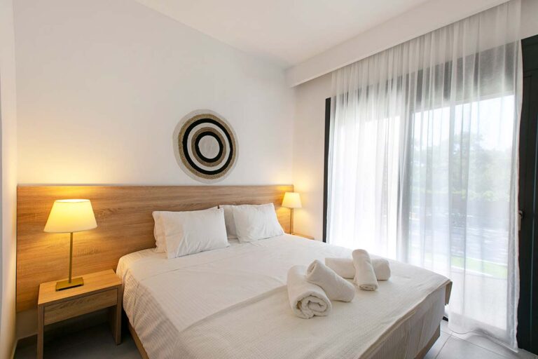 dasylio-emerald-superior-apartment-mini-gallery-6